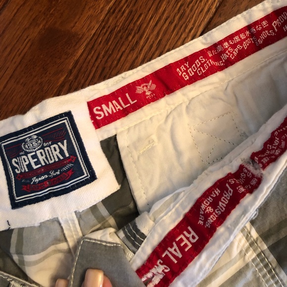 Grey and white plaid shorts - Picture 3 of 4